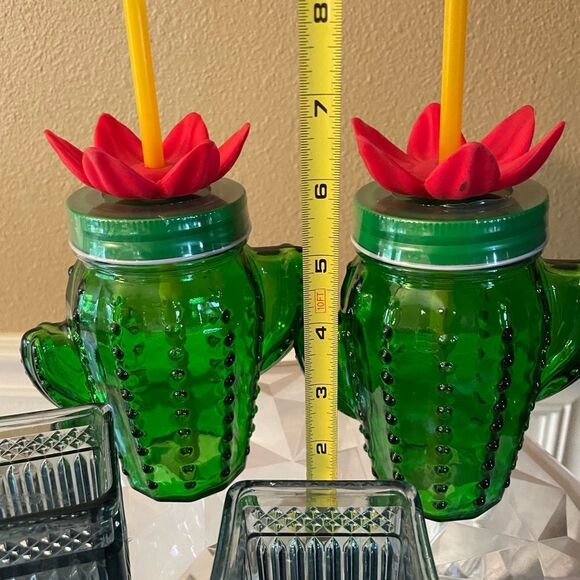 Target Bullseye Glass Cactus Flower Mason Jar Glasses set of 2 Sealed! - Picture 9 of 16